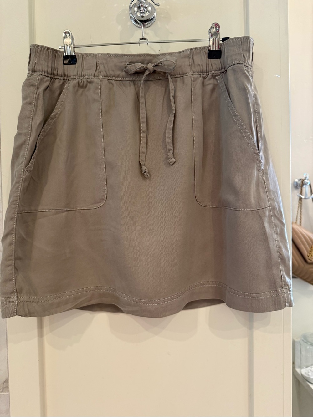 C&C California Taupe Drawstring A-Line Mini Skirt